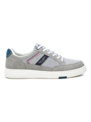 Baskets plaine lacets
