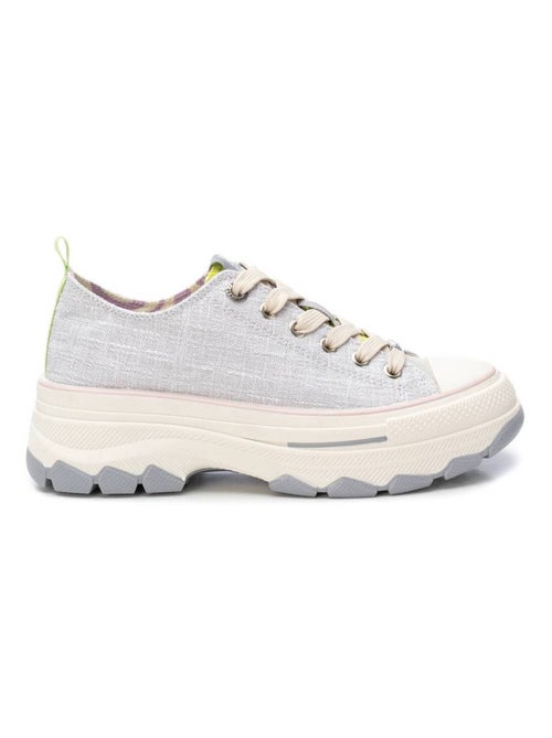 Baskets plaine lacets - Kiabi