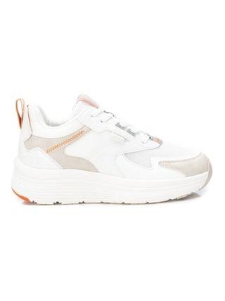 Baskets plaine lacets