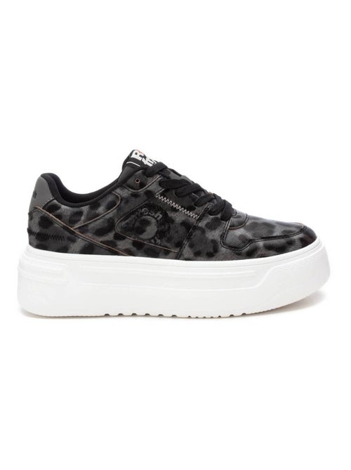 Baskets plaine lacets - Kiabi