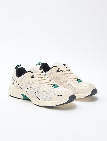 Baskets running en mesh et simili tricolore