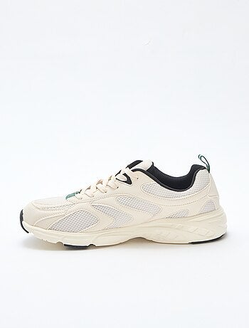 Baskets running en mesh et simili tricolore