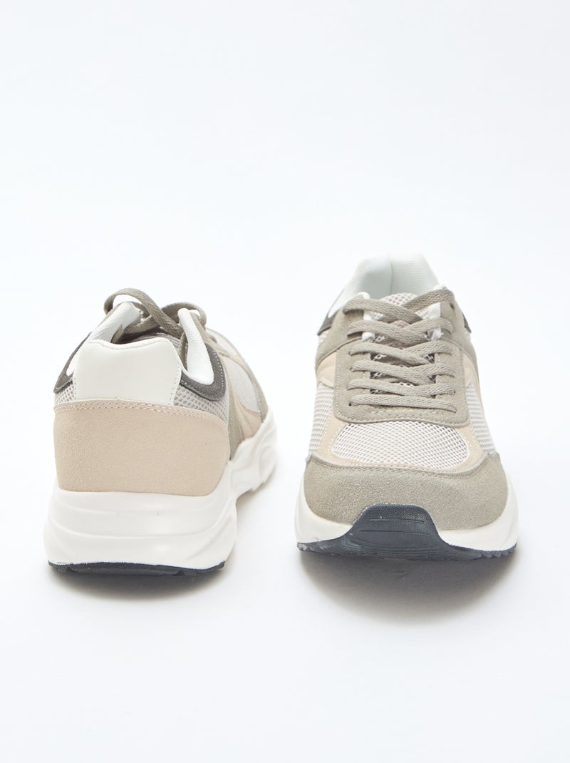 Baskets running en mesh et suédine tricolore Gris - Kiabi