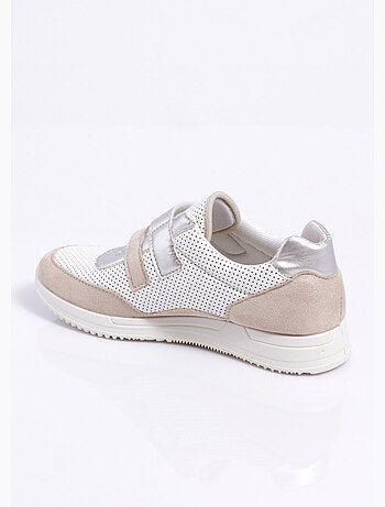 Baskets scratchées souples largeur confort