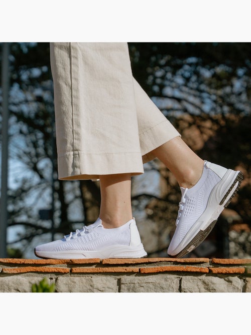 Baskets slip on, souple et léger, avec lacets  Isotoner - Kiabi