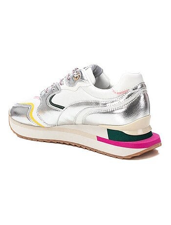 Baskets sport femme à lacets