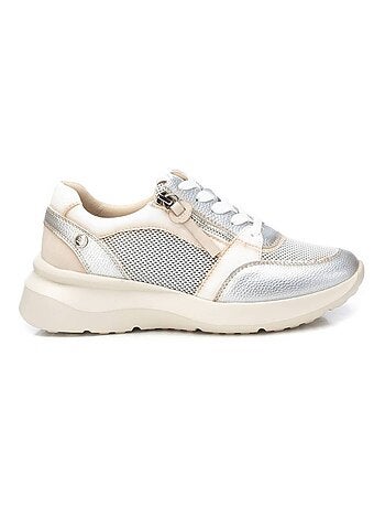 Baskets sport femme à lacets