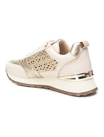 Baskets sport femme à lacets