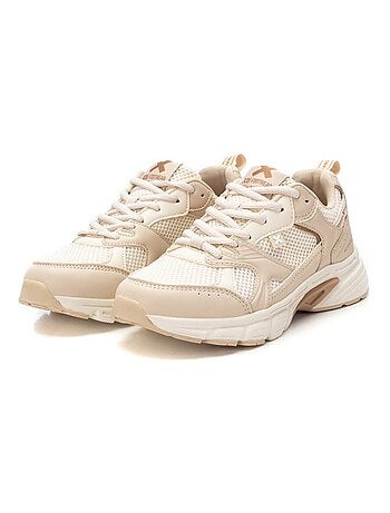 Baskets sport femme à lacets