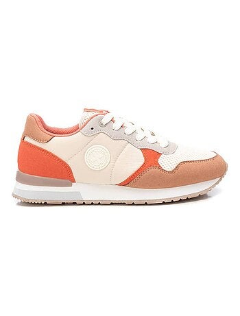 Baskets sport femme à lacets