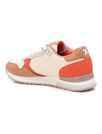 Baskets sport femme à lacets