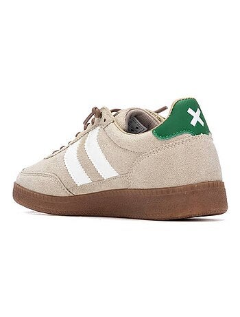 Baskets sport femme à lacets