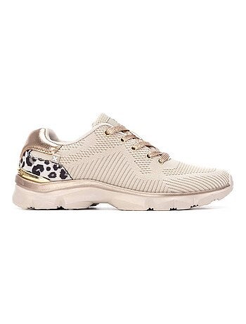 Baskets sport femme à lacets