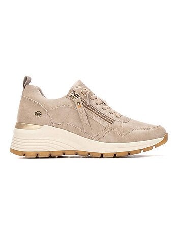Baskets sport femme à lacets