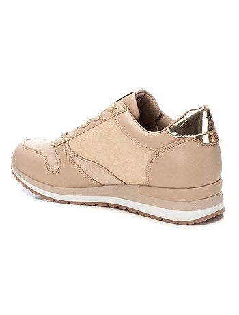 Baskets sport femme à lacets