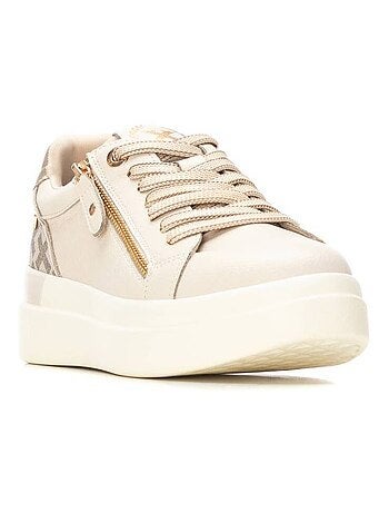 Baskets sport femme à lacets