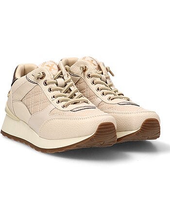 Baskets sport femme à lacets