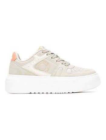 Baskets sport femme à lacets