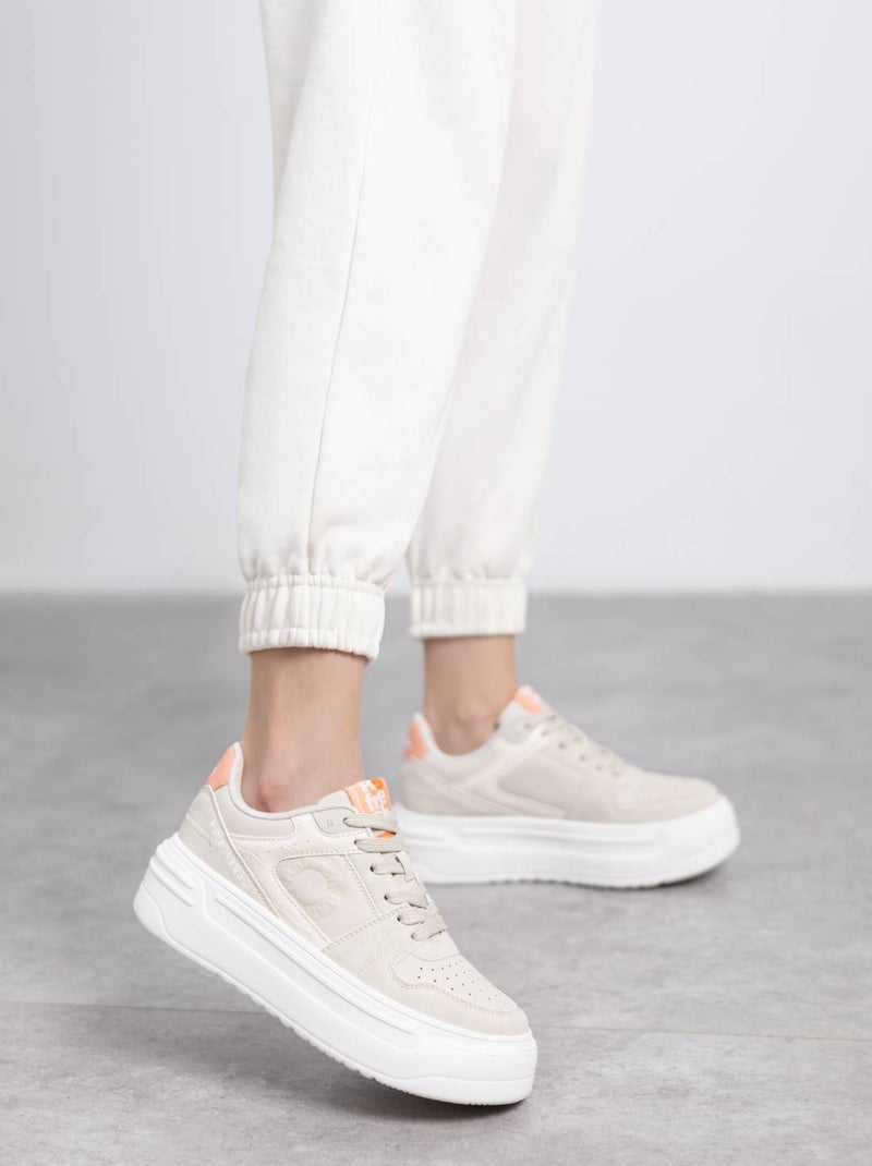 Baskets sport femme à lacets Beige - Kiabi