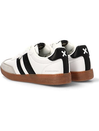 Baskets sport femme à lacets