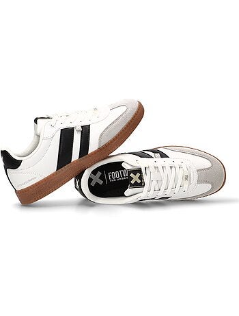 Baskets sport femme à lacets