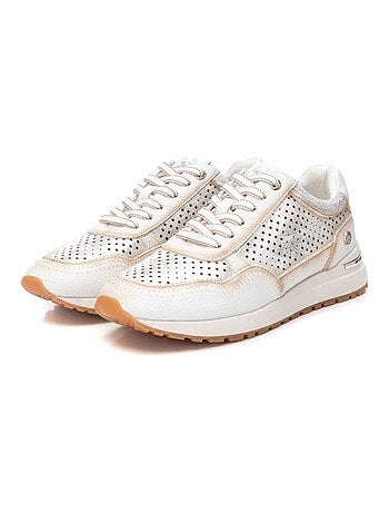Baskets sport femme à lacets