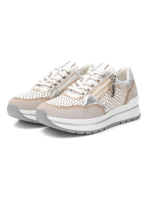 Baskets sport femme à lacets - Kiabi Baskets sport femme à lacets - Kiabi