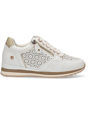 Baskets sport femme à lacets