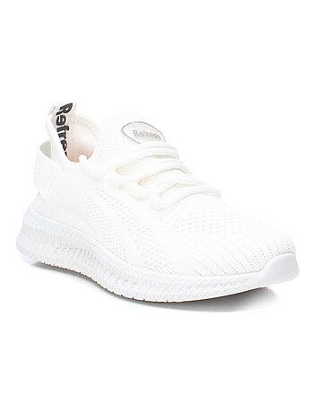 Baskets sport femme à lacets