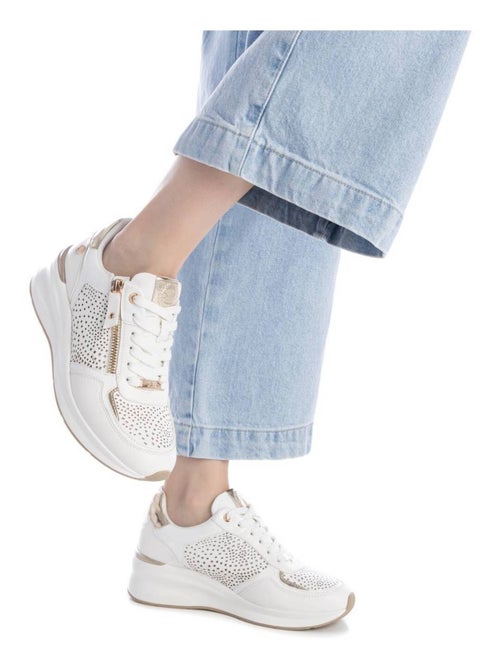 Baskets sport femme à lacets - Kiabi Baskets sport femme à lacets - Kiabi