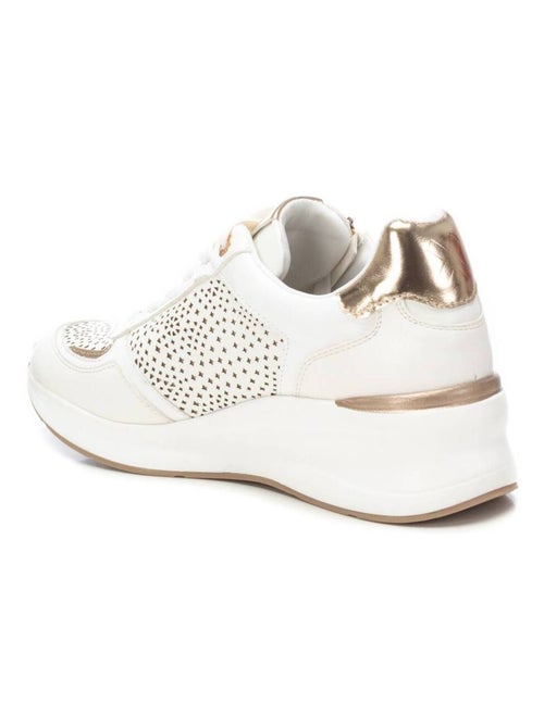 Baskets sport femme à lacets - Kiabi Baskets sport femme à lacets - Kiabi