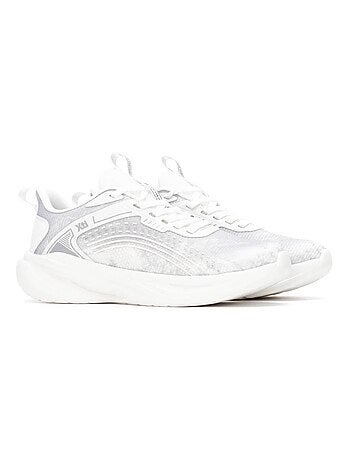 Baskets sport femme à lacets