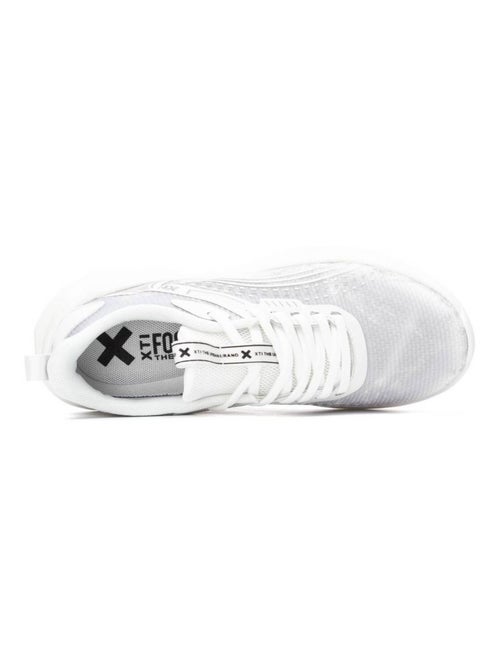 Baskets sport femme à lacets - Kiabi Baskets sport femme à lacets - Kiabi