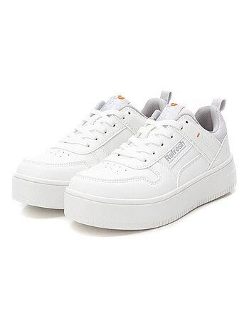 Baskets sport femme à lacets
