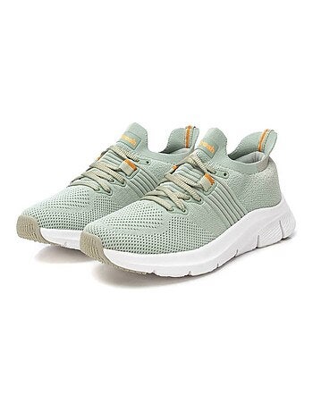 Baskets sport femme à lacets