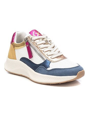 Baskets sport femme à lacets