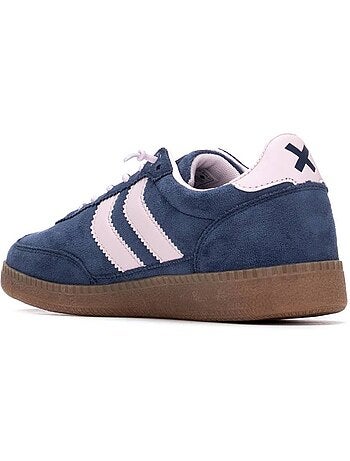 Baskets sport femme à lacets