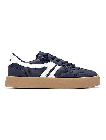 Baskets sport femme à lacets