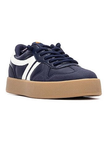 Baskets sport femme à lacets
