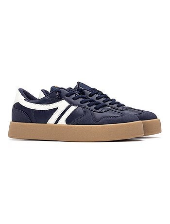 Baskets sport femme à lacets