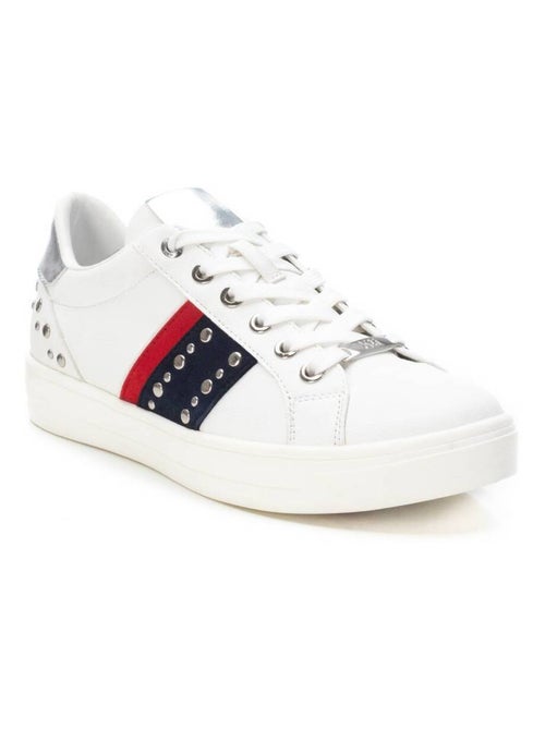 Baskets sport femme à lacets - Kiabi Baskets sport femme à lacets - Kiabi