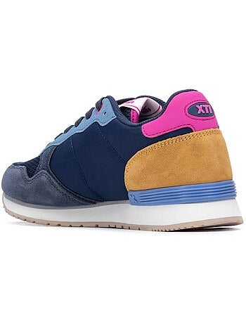 Baskets sport femme à lacets