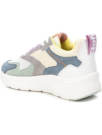 Baskets sport femme à lacets