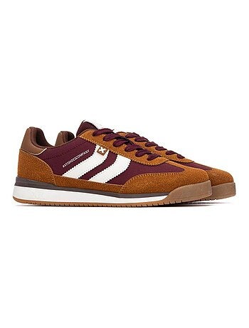 Baskets sport femme à lacets