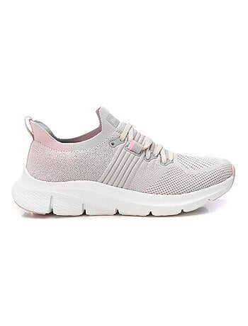 Baskets sport femme à lacets