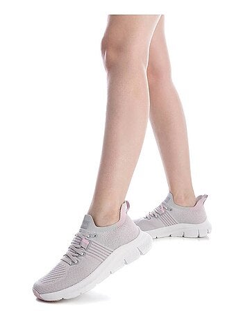 Baskets sport femme à lacets