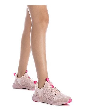 Baskets sport femme à lacets