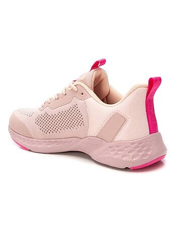 Baskets sport femme à lacets