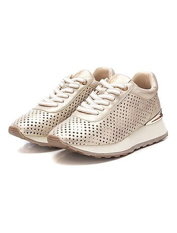 Baskets sport femme à lacets