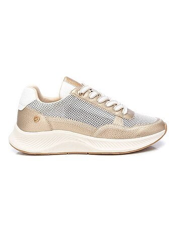 Baskets sport femme à lacets